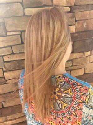 This is a picture of my haircut and highlights done by Kristen Rehl. I have followed her from where she was before she moved to Rootz Salon.