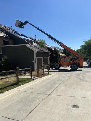 2000 Squares of F-Wave being loaded on Town Homes