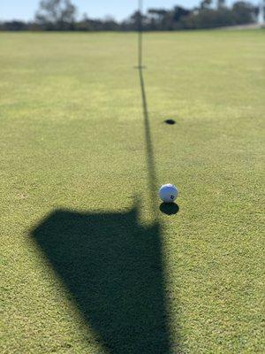 Andrew Z sticks his tee shot before rolling in a birdie on the southern oriented Hole #12 at Goat Hill Park Golf Course, Oceanside, CA.