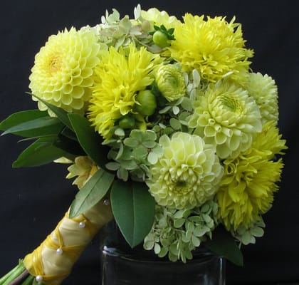 Local organically grown flowers, dahlias