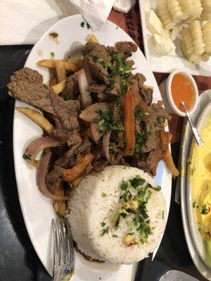 Lomo saltado