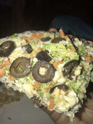 Veggie pizza with artichoke dip as sauce