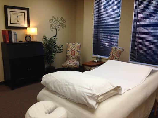 Treatment room 2-each room has extra-padded and heated tables, calm music and peaceful decor.