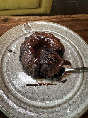 Molten lava cake