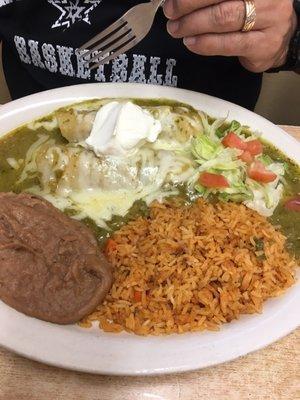 Green enchilada plate special