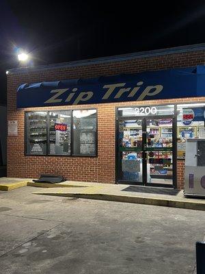 Front of store/gas station