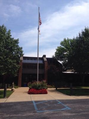 Creve Coeur Government Building and Police Station