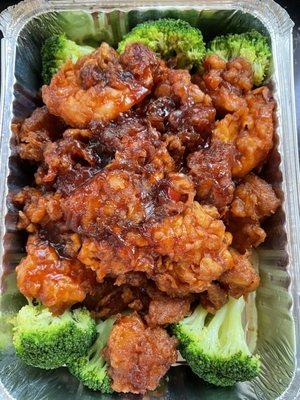 General Tso's chicken and shrimp