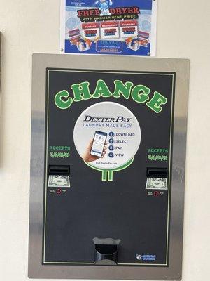 Convenient coin exchange machine