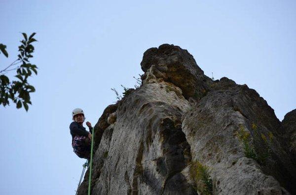 A fun rock climbing event at the Spinal Cord Injury Association of Illinois!