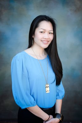 Optometrist Ivy Lin caring for patients in Playa Del Rey