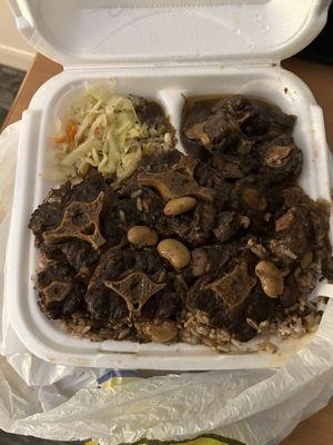 Oxtail with rice and peans. With extra cabbage.