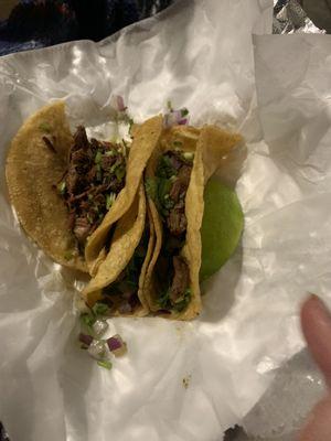 Three amigos tacos (carne asada)