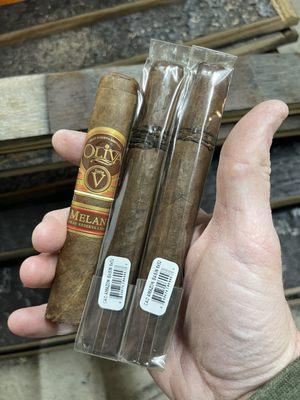 2- CAO 2024 limited release Amazon basin  And Oliva Melani gran reserve