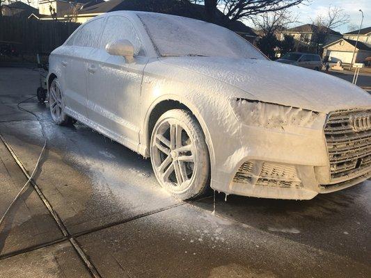 Audi A4 getting a Chemical Guy bath with extreme body wash and wax.