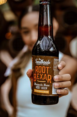 Root Bexar Mesquite Bean Root Beer, is inspired by the South Texas. Mesquite Bean has a simple, natural sweetness.