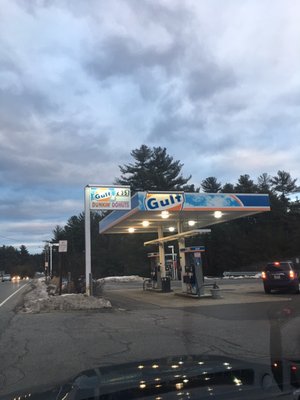 Gulf gas pumps