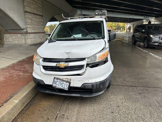 Home Performance Group (Kearney MO) company work van driven by employee wrecked into my stopped car and carried no insurance.