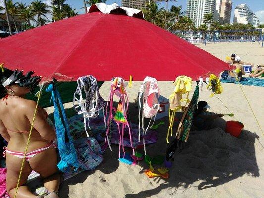 We also sales Brazilian bikinis on the beach every weekend most of the time in las olas beach fort Lauderdale.