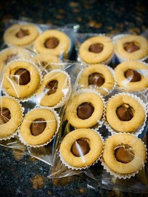 Home made Peanut butter blossoms