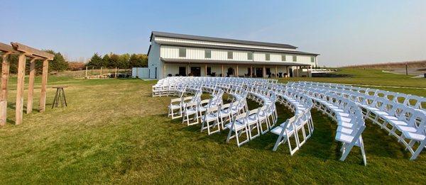 Curved outside wedding set up