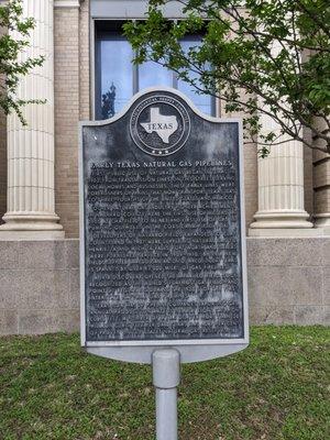 Early Texas Natural Gas Pipelines Historical Marker, Corsicana