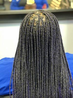 Medium knotless box braids