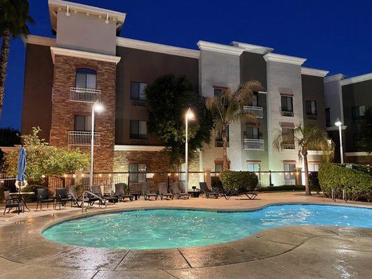 Staybridge Suites Phoenix-Glendale Sports Dist