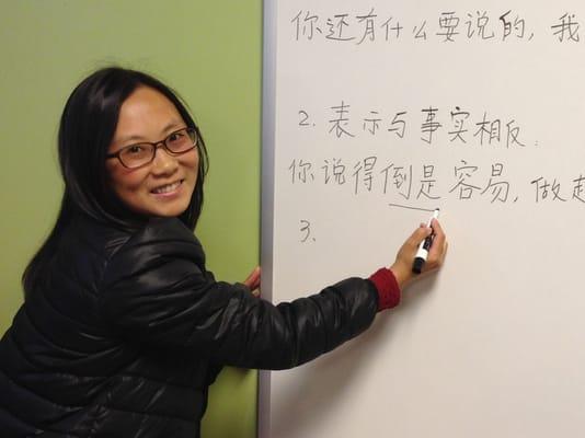 Lina Shen teaching at Anacortes Chinese School.