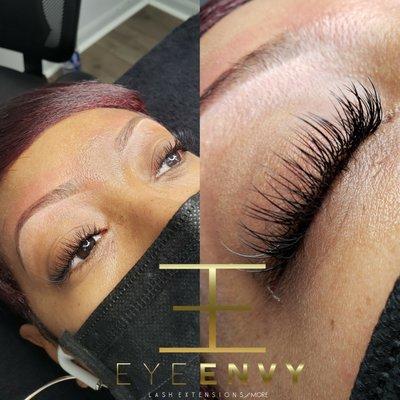 Brow Wax and fill-in with classic Lash Extensions