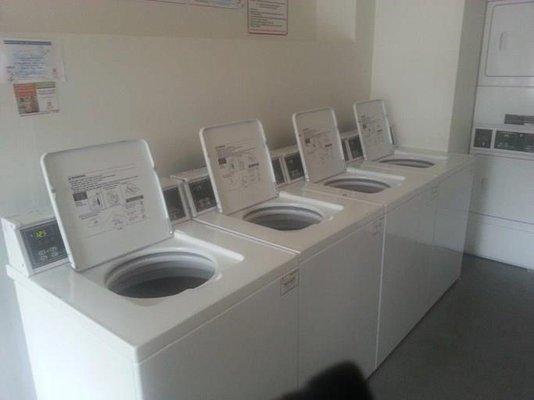 Laundry Center