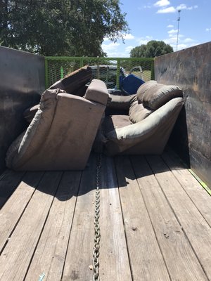 Junk Matters offers Dumpster rental for Leander, cedar park, round rock, lago vista, liberty hill, Bertram, burnet and surrounding areas.