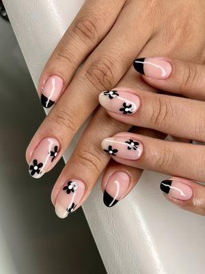 Free hand black flowers design.