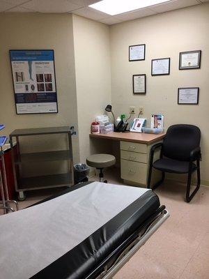 Procedure and consultation room