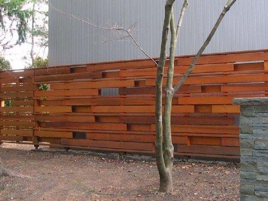 Custom privacy fence