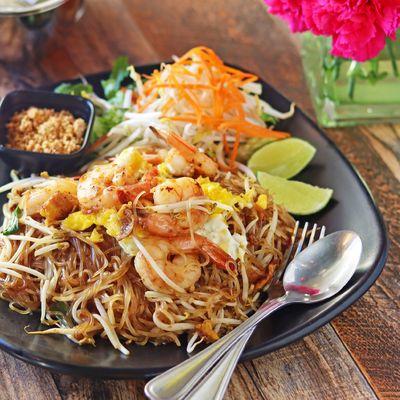 Pad Thai Shrimps