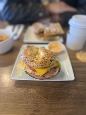 Bagel sandwich