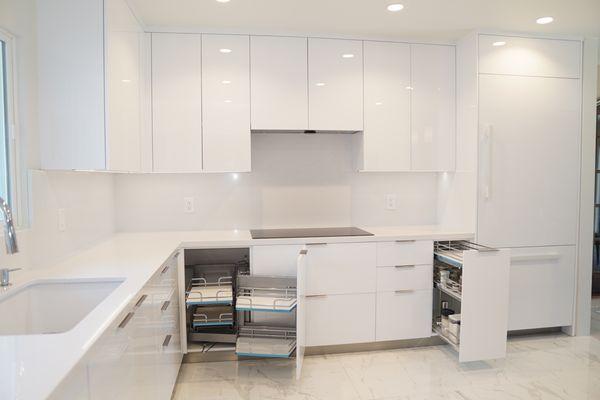 Custom High Gloss Acrylic White kitchen in Fullerton, CA