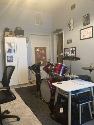 Singing-Studios Music Lessons and Classes