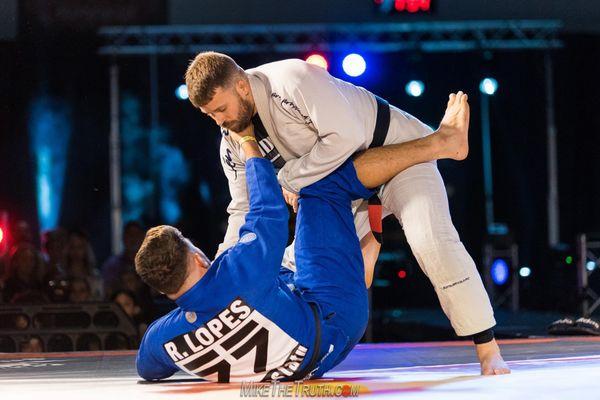 BJJ & MMA Coach Chip Cole competing at Submission Hunter Pro