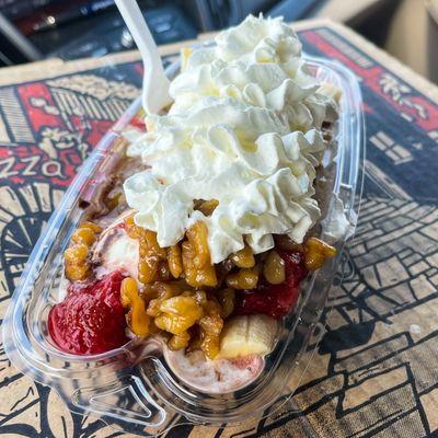 Klines Dairy Bar Banana Split