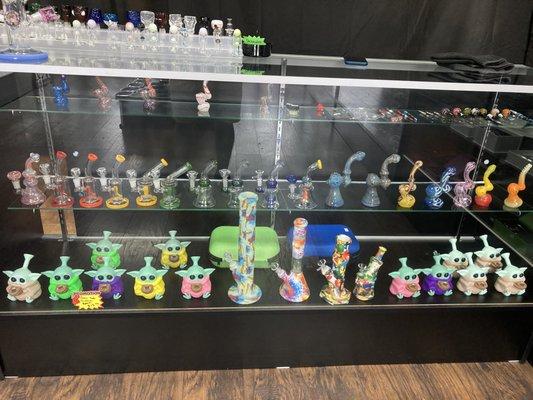 Bubblers and mini bongs. Silicone bongs.