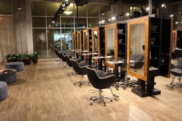 Amazing salon