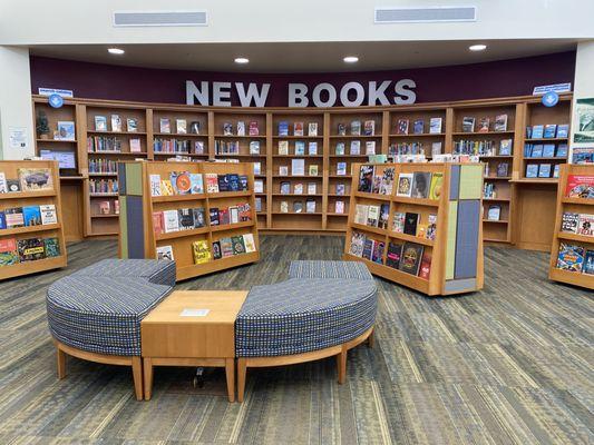 The new books area in the center of Westlake Porter Public Library.