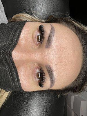 Fullset eyelash extensions