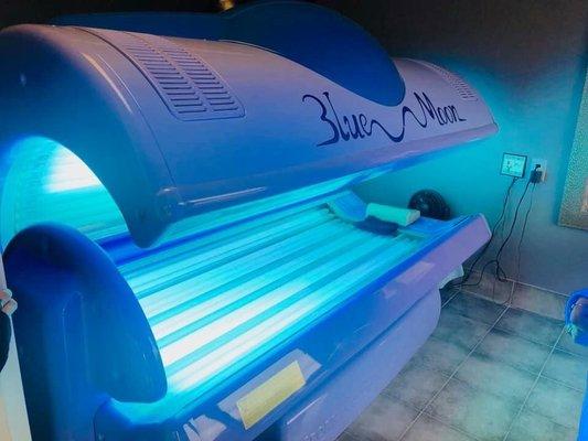 Level 4 Tanning bed.  It's AWESOME!