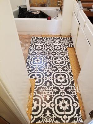 Mobile Home bathroom tile installation