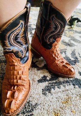 Arango Boots