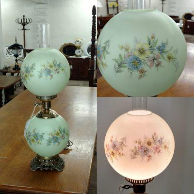 Double Globe Lamp