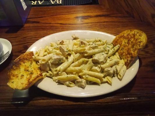 Chicken Ziti Alfredo